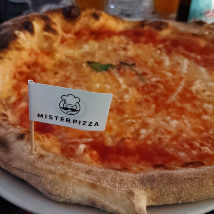 photo of Mister Pizza Pizza Margherita Vegana shared by @emmearn on  30 Jun 2022 - review