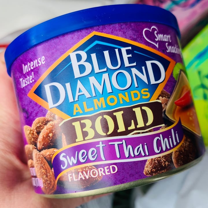 photo of Blue Diamond Sweet Thai Chili Almonds shared by @allhess on  23 Mar 2021 - review