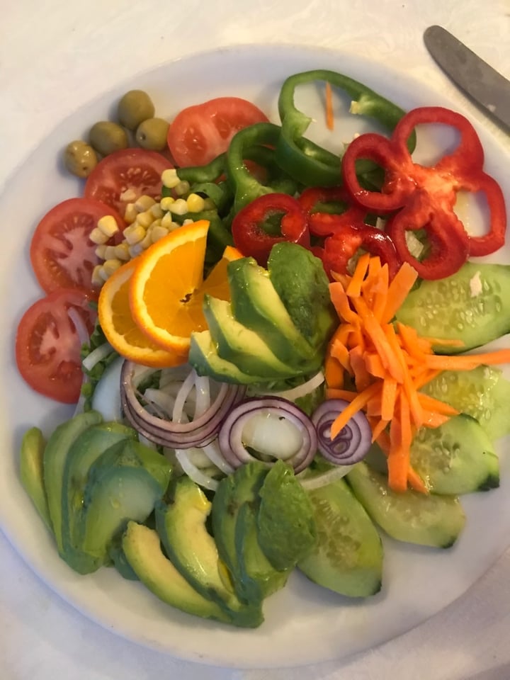 photo of Bar Restaurante El Delfin Custom Made Salad shared by @juicyluce09 on  24 Feb 2020 - review