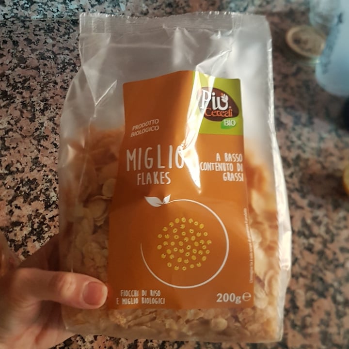 photo of Più  cereali bio Miglio Flakes shared by @yaseminl on  13 Mar 2022 - review