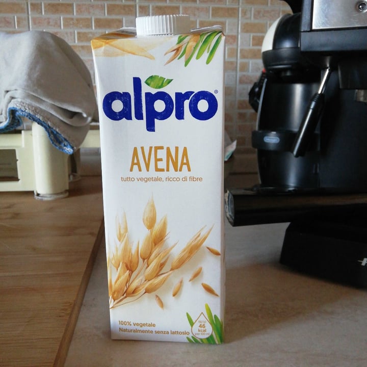 photo of Alpro Alpro avena shared by @yayatheveggie on  28 Apr 2021 - review