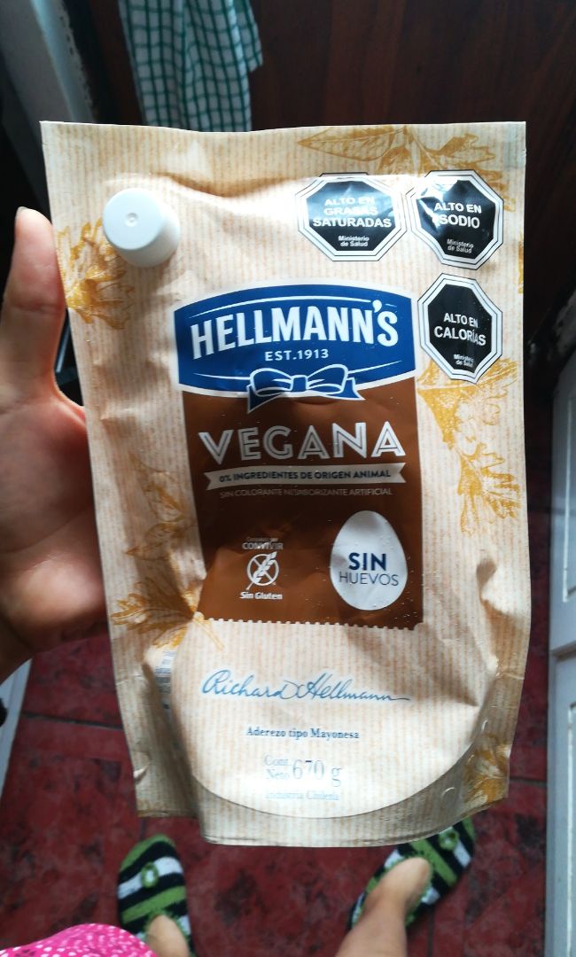 review photo of Hellmann’s Hellman’s Vegan Mayonnaise shared by @camileinchonwei on 21 Jan 2020 - review