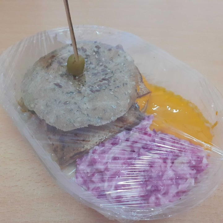 review photo of Espacio Ganesh Sandwich de tofu shared by @lunallena on 17 Apr 2020 - review