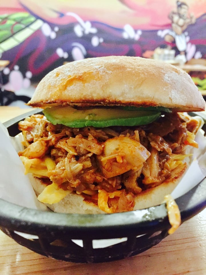 photo of Mooshies London Vegan Burger Bar Pulled Mooshie shared by @waisum on  14 Jan 2019 - review