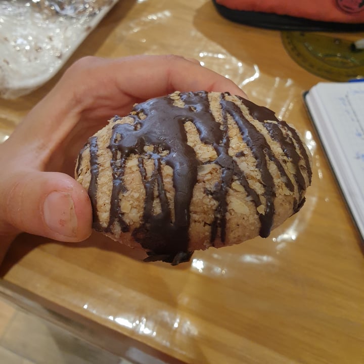 review photo of El búho panadería galletas de avena shared by @emmaperezm on 04 Apr 2021 - review