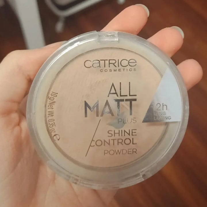photo of Catrice Cosmetics Shine Control Powder - All Matt Plus shared by @men on  27 Oct 2022 - review