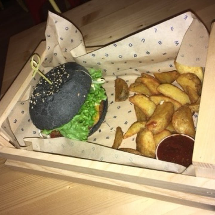 photo of Flower Burger Flower Burger shared by @jadewolf on  11 May 2020 - review