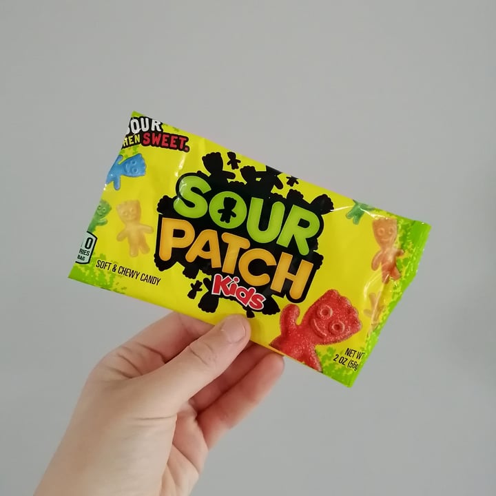 photo of Sour Patch Kids Sour patch kids Soft & chewy candy shared by @victoriagray on  19 Sep 2021 - review