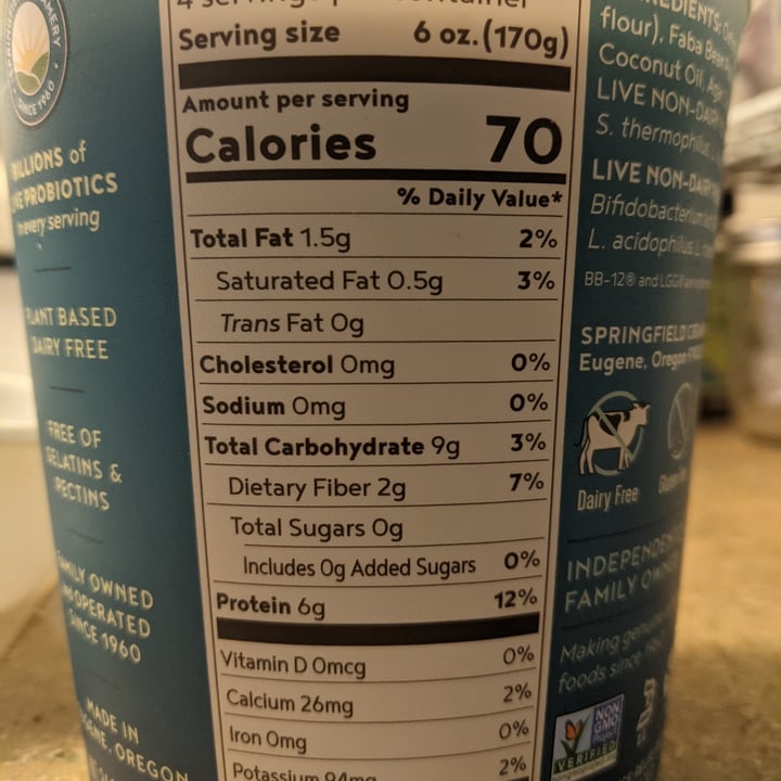 photo of Nancy's Yogurt Probiotic Oatmilk Non-Dairy Yogurt Plain shared by @jayvgn on  06 Dec 2021 - review