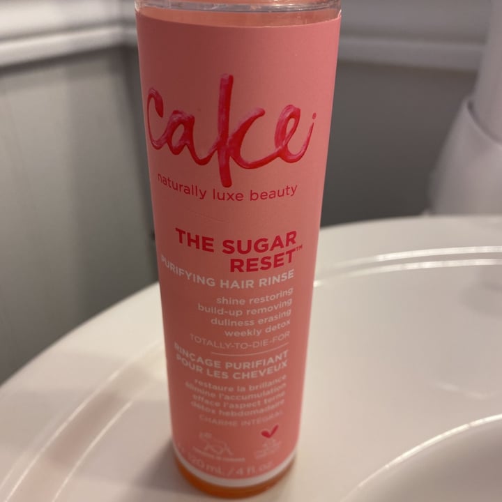 photo of Cake Beauty The sugar reset purifying hair rinse shared by @janicenn88 on  14 Jun 2021 - review