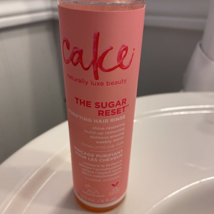 review photo of Cake Beauty The sugar reset purifying hair rinse shared by @janicenn88 on 14 Jun 2021 - review