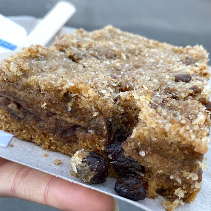 review photo of Mahala Cocina Pastel de Manzana Con Crumble De Frutos Secos shared by @julilanga on 02 Jun 2022 - review