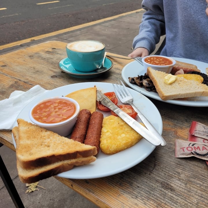 photo of Snax Cafe Vegan Breakfast shared by @sophieg on  27 Oct 2022 - review