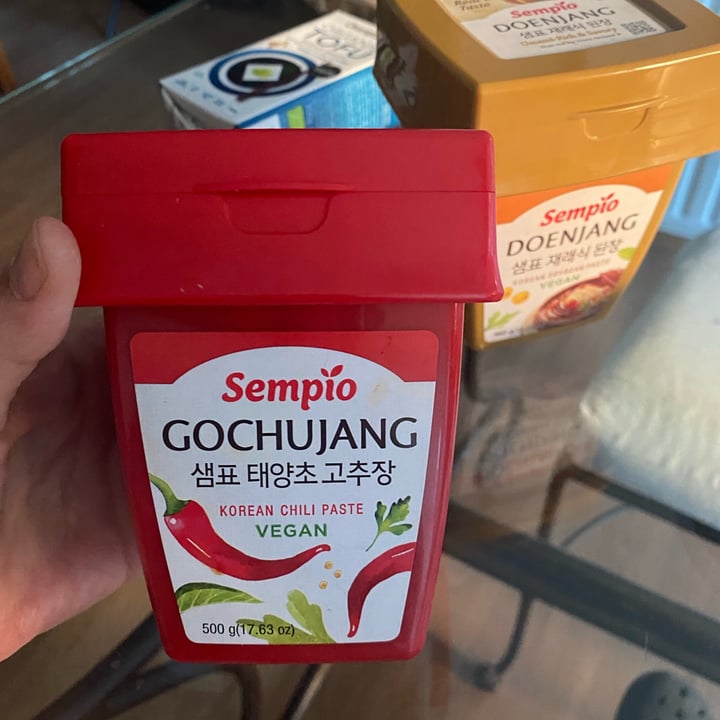 photo of Sempio Gochujang korean chili paste shared by @laveseria2 on  29 Jun 2022 - review