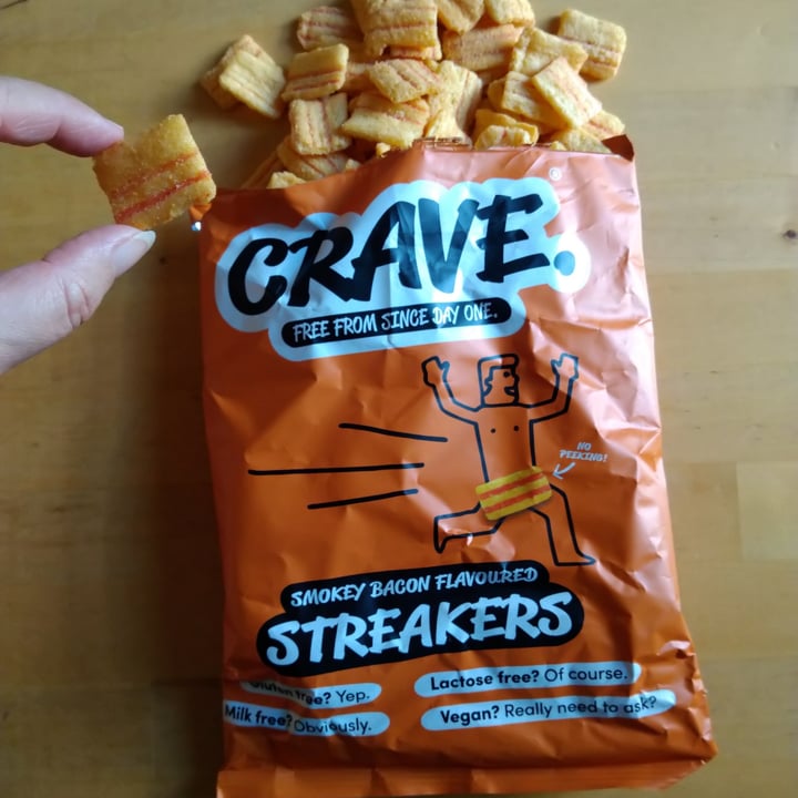 photo of Crave Smokey Bacon Flavoured Streakers shared by @andala on  12 Nov 2022 - review
