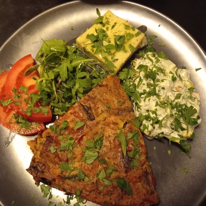 photo of Veganaki Oven Baked Omelette shared by @kallia on  27 Dec 2021 - review
