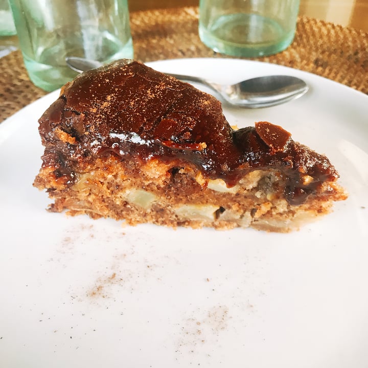 photo of Sage Caramel Apple Cake shared by @kaylabear on  08 Apr 2018 - review