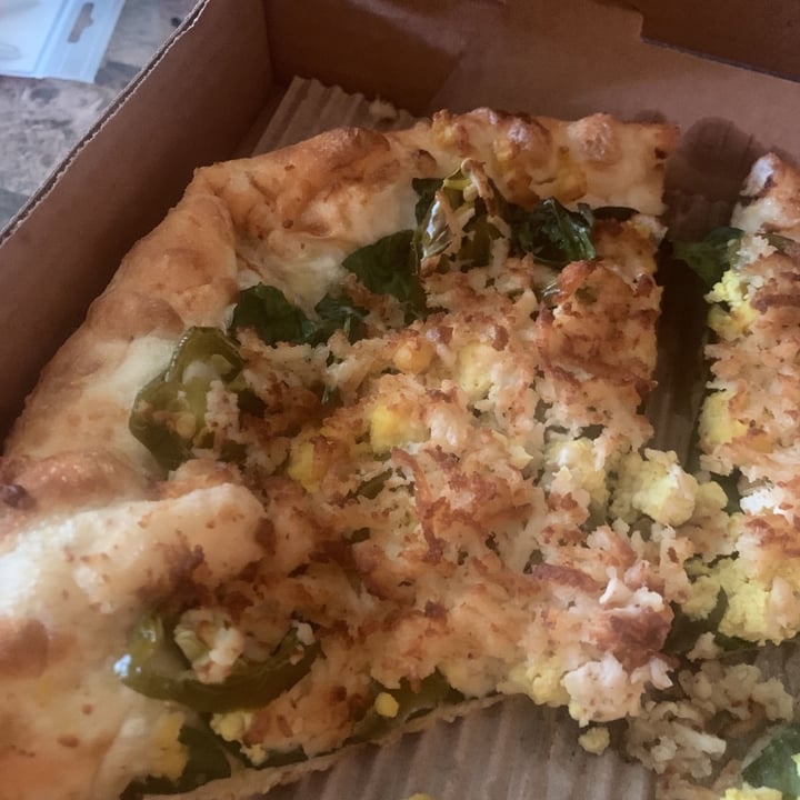 photo of Buffalo Pizza & Ice Cream Co Vegan Breakfast Pizza shared by @mikaela0922 on  06 Mar 2020 - review