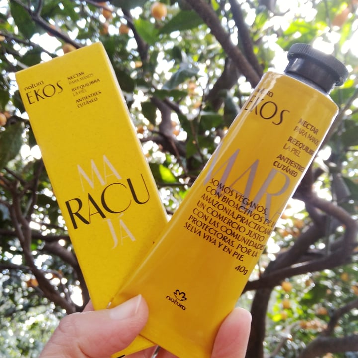 photo of Natura Crema de manos maracuyá shared by @petitsaltamontes on  18 Jul 2021 - review