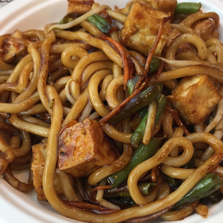 photo of GUTY Udon With Tofu shared by @auroradesign on  12 Aug 2022 - review