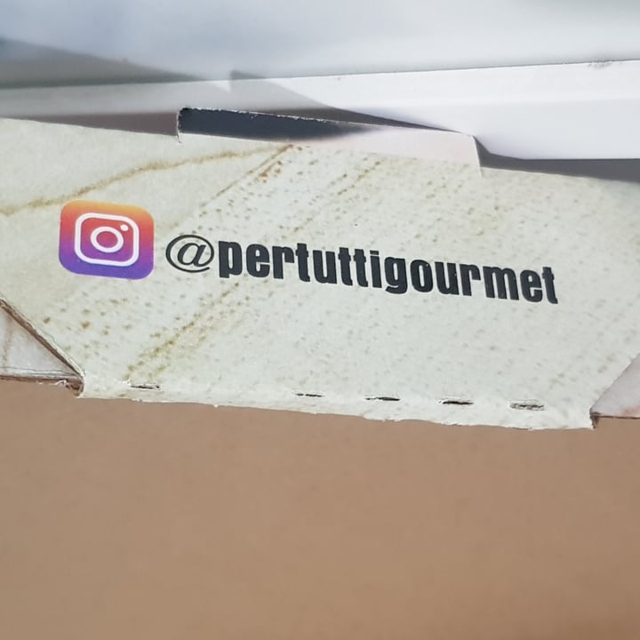 review photo of Pertutti Gourmet 1/2 Baiana Veg + 1/2 Bolonhesa Veg shared by @rebecaribeirobraga on 18 Jun 2022 - review