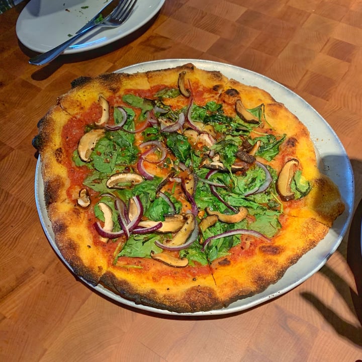 photo of Blue Label Pizza & Wine Veganized: Umami Bomb Pizza shared by @jashment on  01 Jun 2020 - review