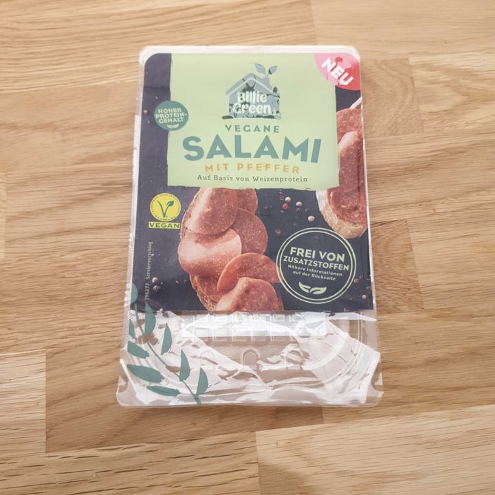 photo of Billie Green Salami mit Pfeffer shared by @loschul on  03 Nov 2022 - review