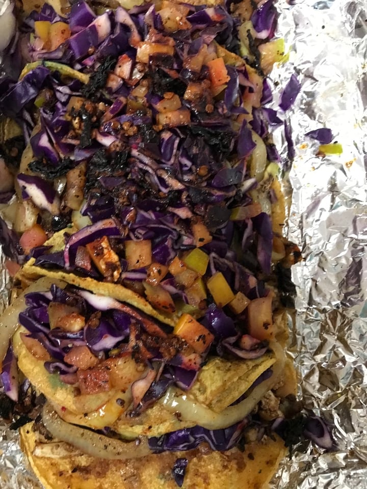 photo of Vegan Eats Tacos De Coliflor shared by @kary86 on  08 Feb 2020 - review