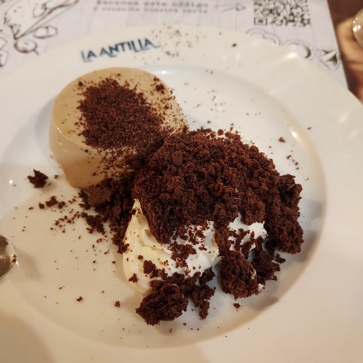 photo of La Antilla Panacotta De Café con Tierra De Chocolate shared by @sabrinamurua on  04 Apr 2022 - review