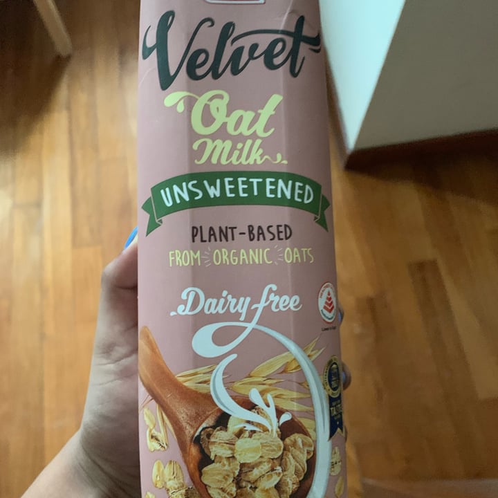 photo of UFC Velvet Velvet Oat Milk Barista Edition shared by @keishadsouza on  08 May 2022 - review