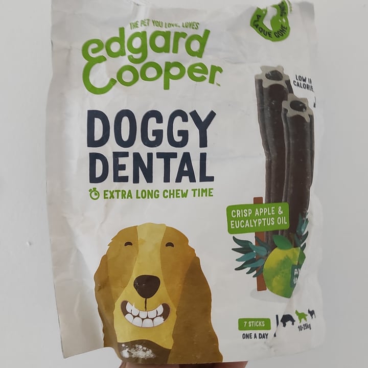 photo of Edgard & Cooper Stick dental perros Manzana y Eucalipto shared by @viajeracronica on  19 Nov 2020 - review