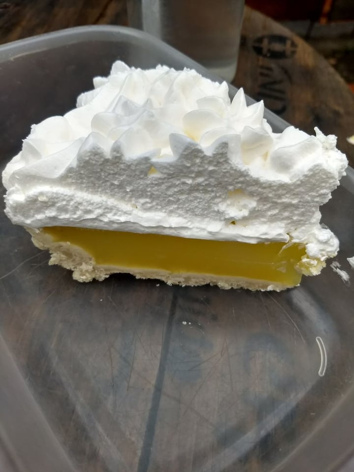 photo of Veg N' Sweet Lemon Pie shared by @candelasoto on  15 Jan 2020 - review