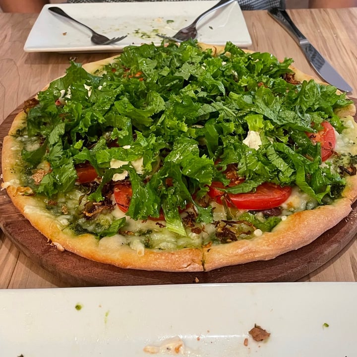 photo of Blossom Pesto pizza shared by @lolyuki on  25 Apr 2021 - review