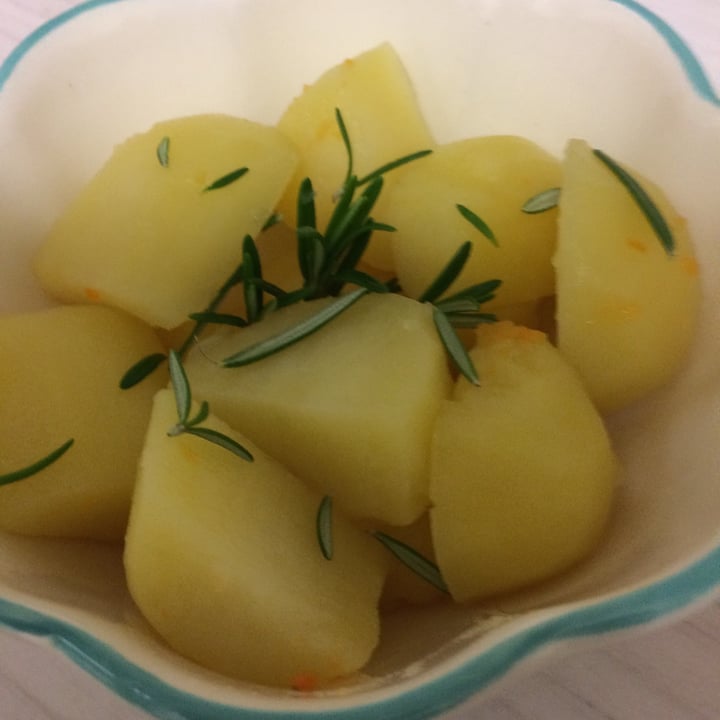 photo of Woolworths Food Red potatoes shared by @freedomforanimals on  29 Jun 2020 - review