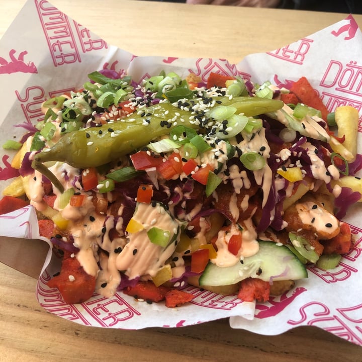 photo of Döner Summer Garlic Chilli Chick’n Teller shared by @alicemary on  12 Jun 2022 - review