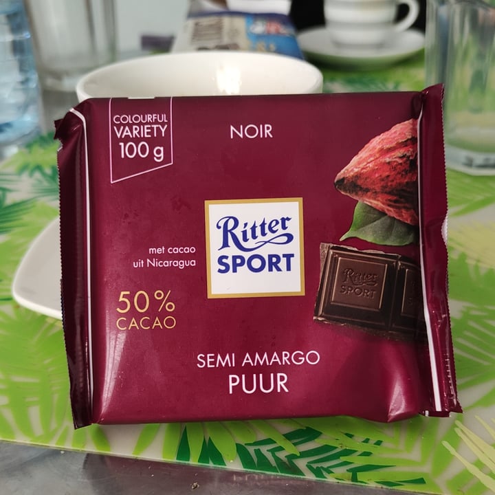 photo of Ritter Sport Fondente 50% Cacao shared by @flaviawhites on  09 Oct 2022 - review
