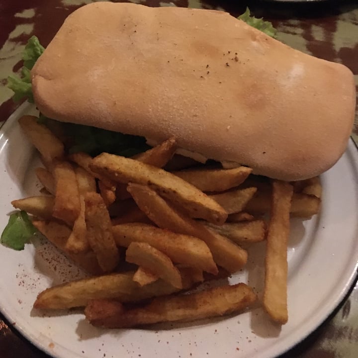 photo of SHIPIBO Bistro Amazonico Sándwich bacco shared by @shim on  26 Aug 2021 - review