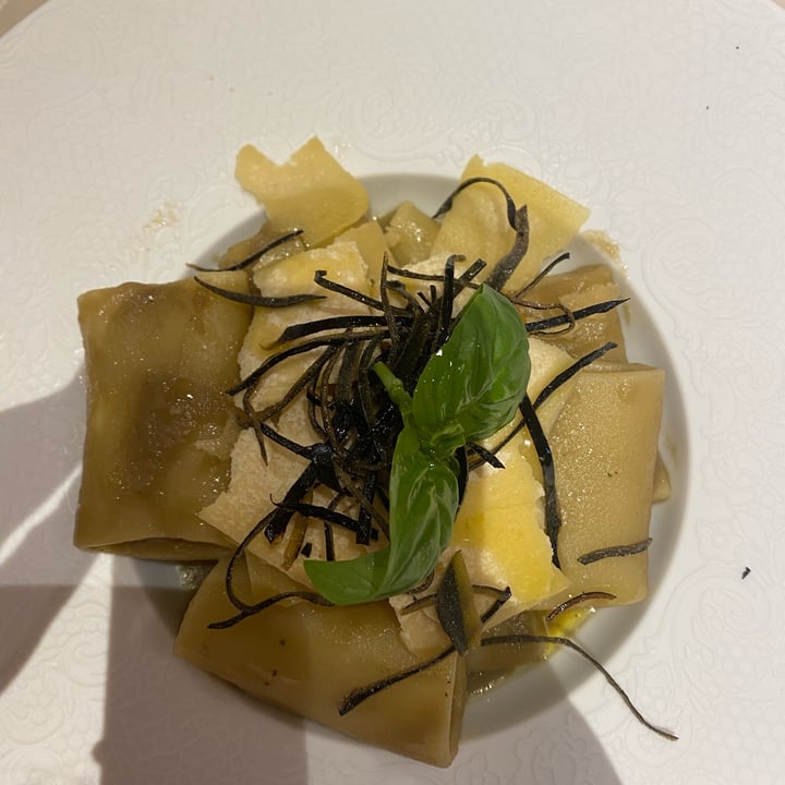 review photo of Linfa Milano - Eat Different Paccheri al profumo di mare shared by @beatricep on 04 Apr 2022 - review
