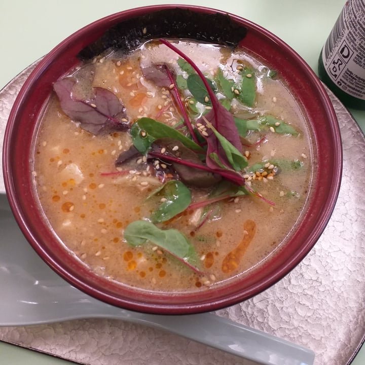 photo of Tokumaru Ramen & Sushi Vegan tantan-ramen shared by @jk13 on  15 Jul 2022 - review