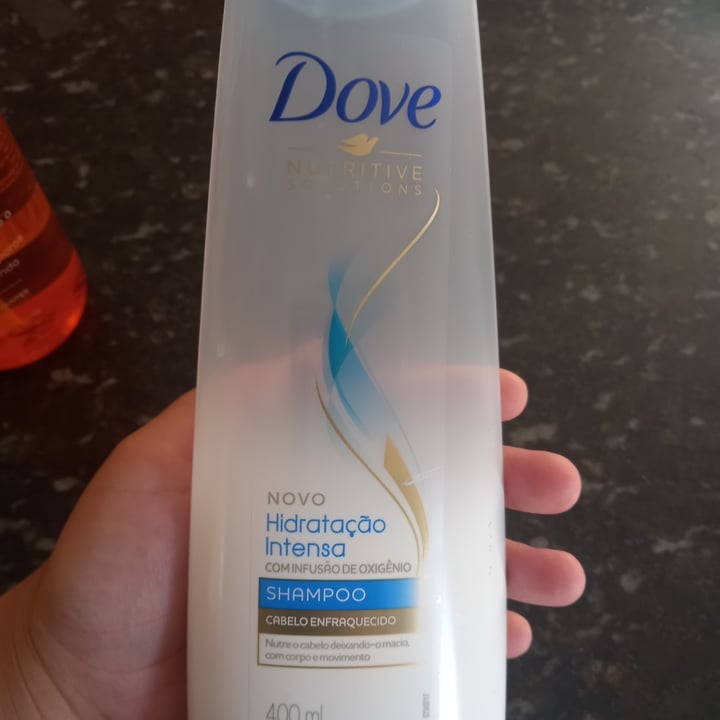 photo of Dove Shampoo shared by @micaely on  29 Apr 2022 - review