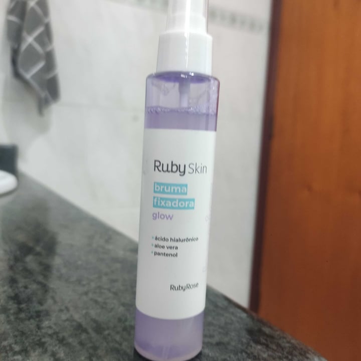 photo of Ruby Skin bruma fixadora glow shared by @lanacostai0308 on  17 Oct 2022 - review