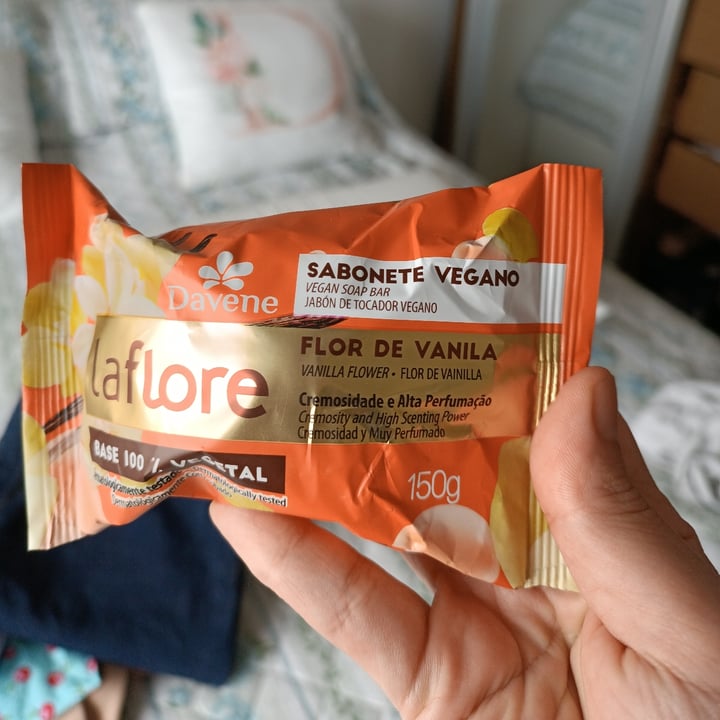 photo of Davene Davene Sabonete Vegano Flor de Vanila shared by @anacec on  01 Dec 2022 - review