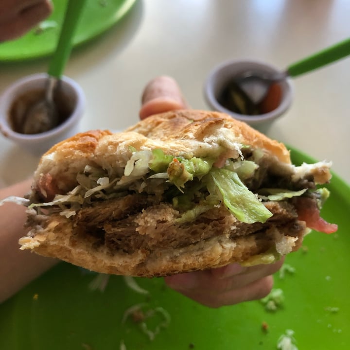 review photo of Antojito con Amor Torta de Milanesa shared by @claudiareyna on 01 Mar 2022 - review