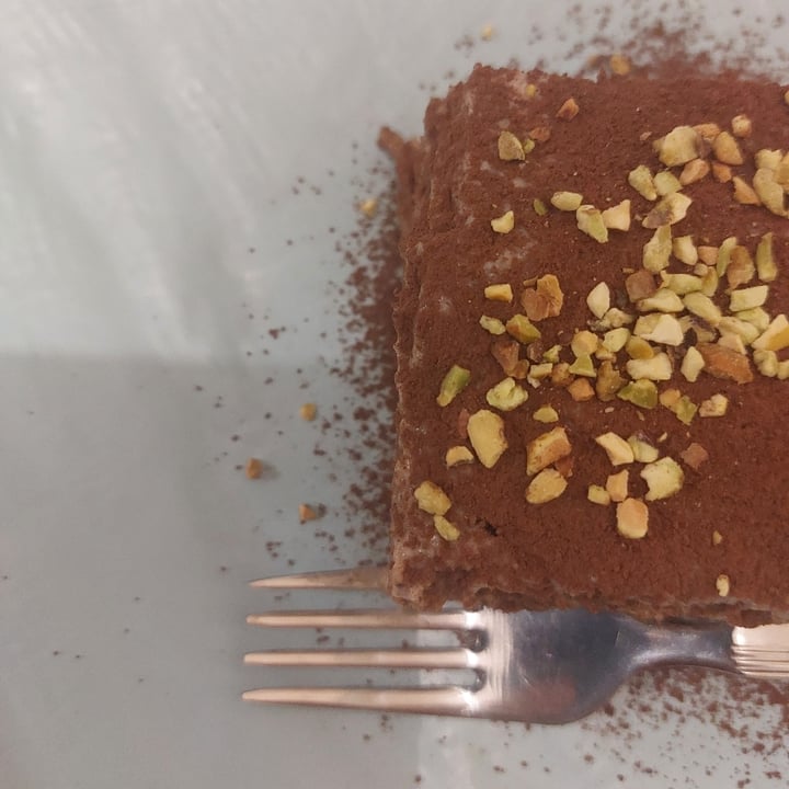 review photo of MagnEtico Bistrò Tiramisù vegano alle nocciole shared by @icookvegan on 16 Sep 2022 - review
