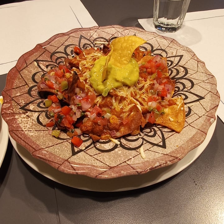 photo of Zelaik Gastrobar Nachos Veggie shared by @ixb on  13 Nov 2021 - review