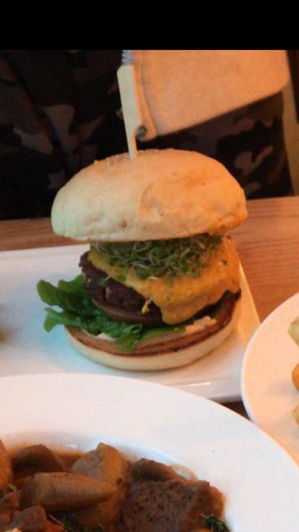 photo of Plant Café & Kitchen mushroom burger shared by @opheeeliaaa on  24 Mar 2019 - review