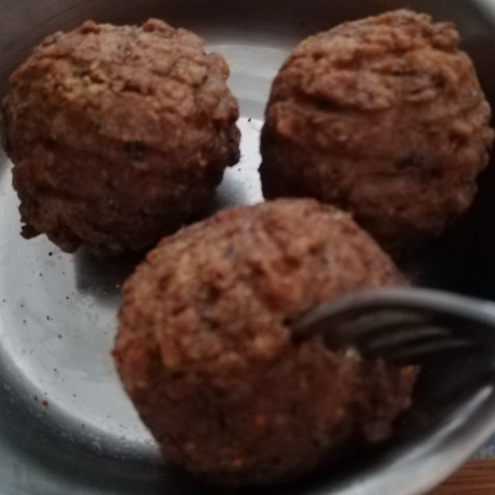 photo of Gardein Classic Meatless Meatballs shared by @zechie on  17 Jul 2021 - review