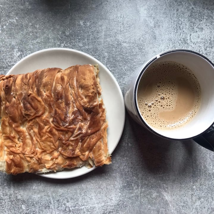 review photo of Querky Cafe Vegan chai latte shared by @gu on 02 May 2021 - review