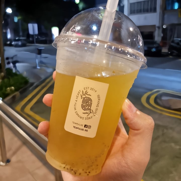 photo of Tea Pulse Osmanthus Lemonade Kombucha shared by @marc- on  11 Aug 2022 - review
