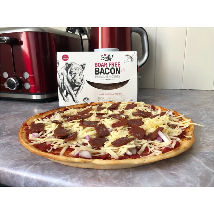 photo of Sunfed Sunfed® Boar Free Bacon™ Premium Hickory shared by @rupertpiers on  05 Jan 2021 - review